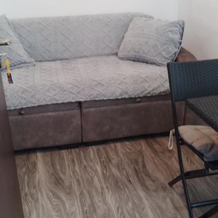 Apartment Giorgi In Sighnaghi Bagian luar foto