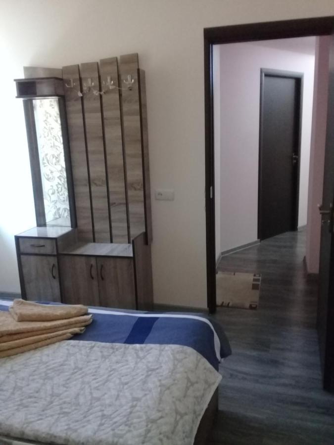 Apartment Giorgi In Sighnaghi Bagian luar foto