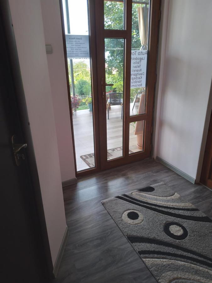 Apartment Giorgi In Sighnaghi Bagian luar foto