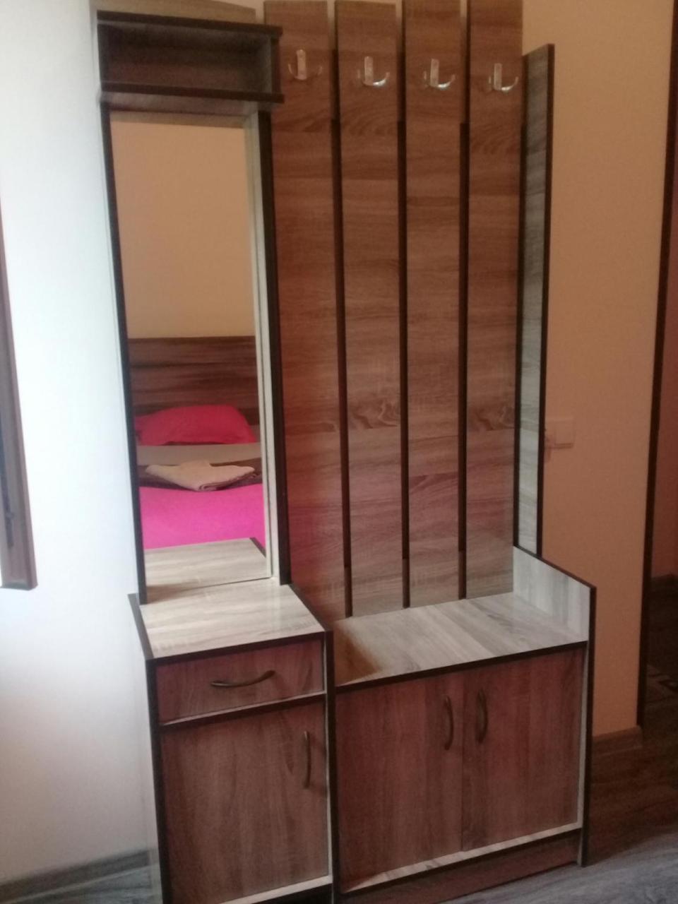 Apartment Giorgi In Sighnaghi Bagian luar foto