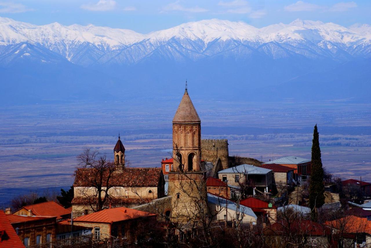Apartment Giorgi In Sighnaghi Ruang foto